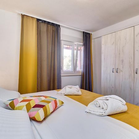 Providenca Accommodation Mali Lošinj Esterno foto